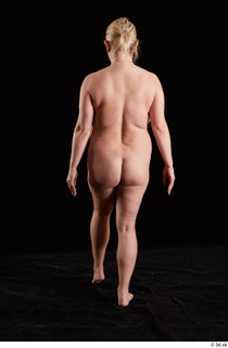 Donna  1 back view nude walking whole body 0003.jpg